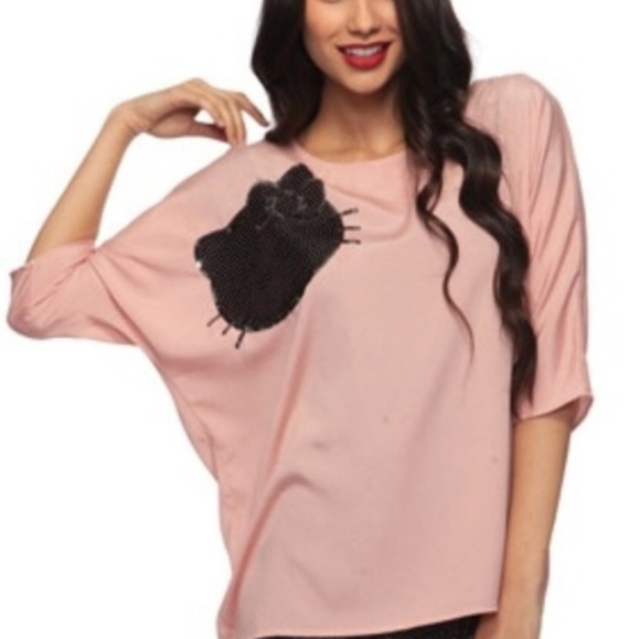 XXI  Hello Kitty Tops - 🌸Pink Hello Kitty Blause🌸